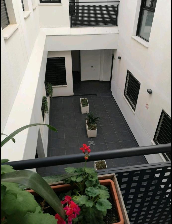 Stylish Apartment In The Heart Of Malaga With Pool Εξωτερικό φωτογραφία