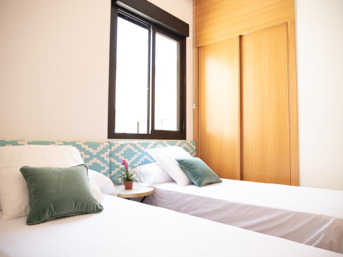 Stylish Apartment In The Heart Of Malaga With Pool Εξωτερικό φωτογραφία