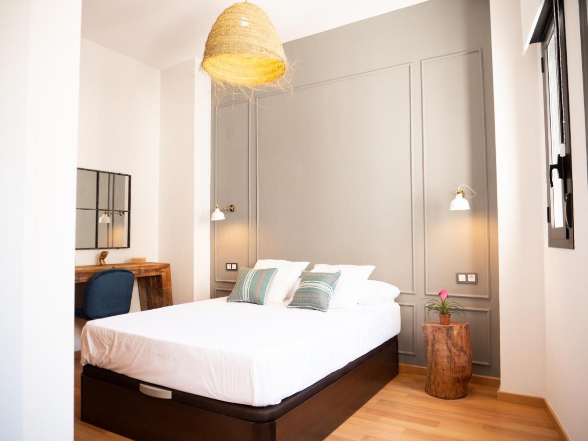 Stylish Apartment In The Heart Of Malaga With Pool Εξωτερικό φωτογραφία